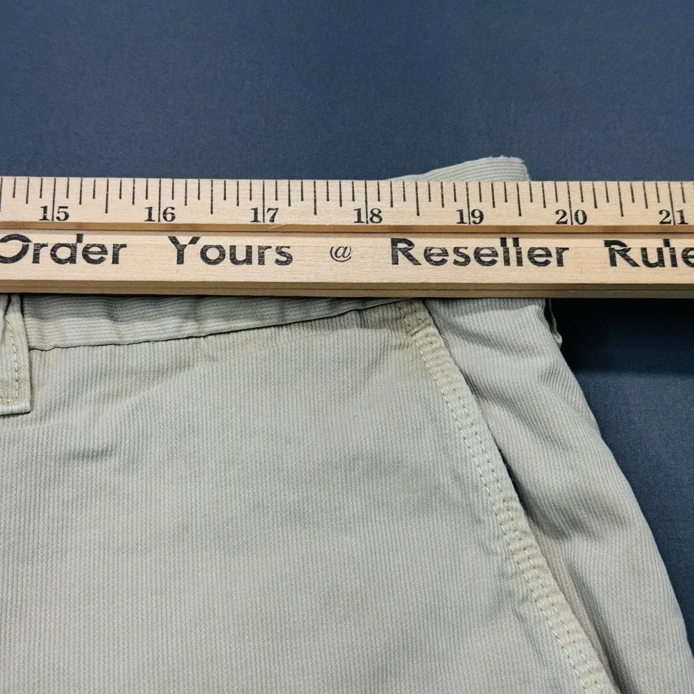 Tommy Hilfiger Mens Khaki Chino Shorts Size 38 Tan Flat Front Cotton Classic